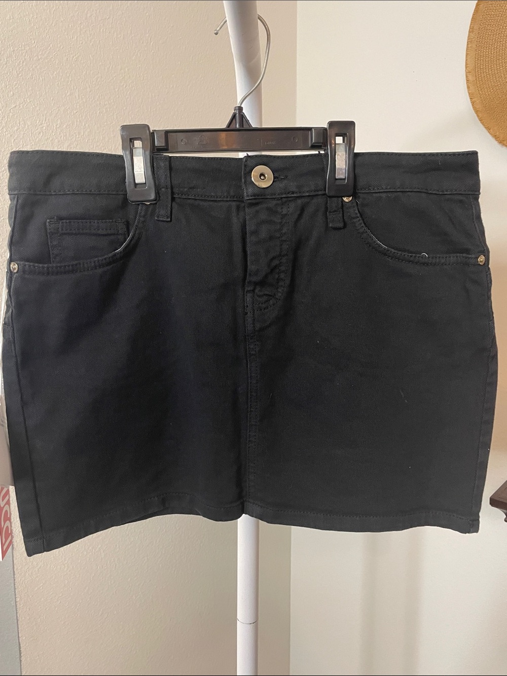 Fiorucci Gonna Black Denim Mini Skirt with Front Pockets Size 28